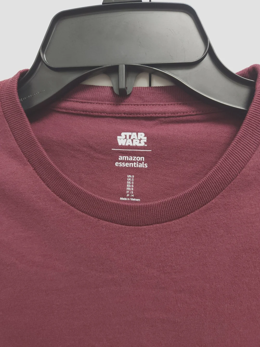 Amazon Essentials official star